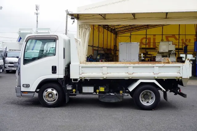 いすゞ エルフ TKG-NPR85YN(2WD)の写真3