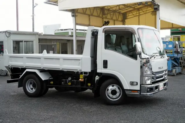 いすゞ エルフ TKG-NPR85YN(2WD)の写真6