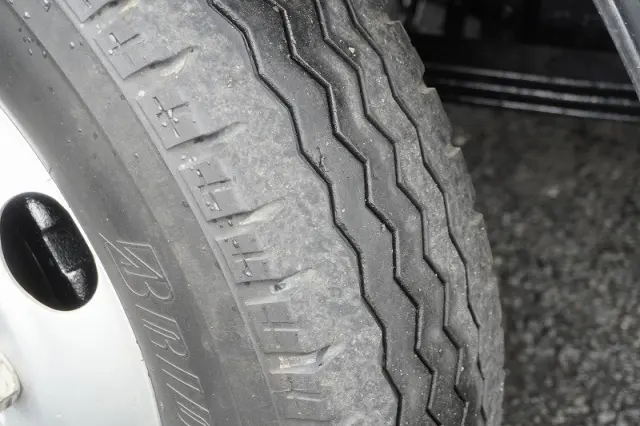 いすゞ エルフ TKG-NPR85YN(2WD)の写真10