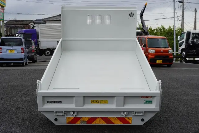 いすゞ エルフ TKG-NPR85YN(2WD)の写真18