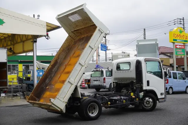 いすゞ エルフ TKG-NPR85YN(2WD)の写真27