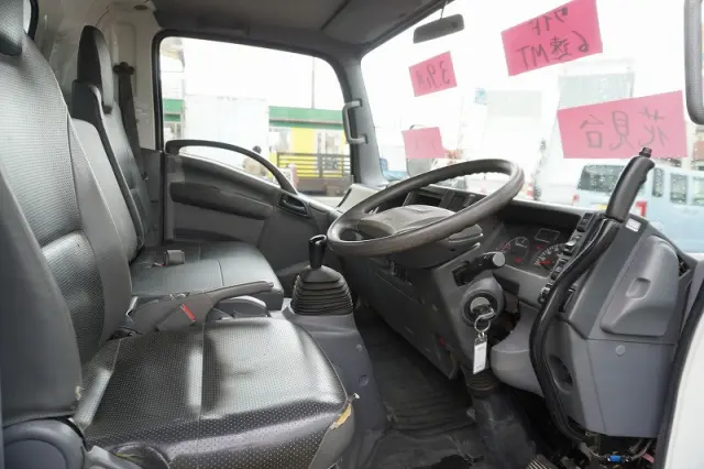 いすゞ エルフ TKG-NPR85YN(2WD)の写真36