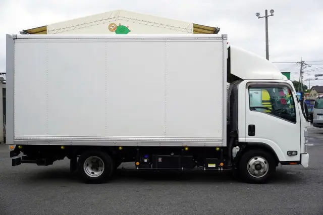 いすゞ エルフ 2RG-NPR88AN(2WD)の写真5