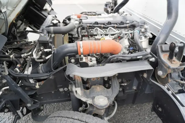 いすゞ エルフ 2RG-NPR88AN(2WD)の写真15