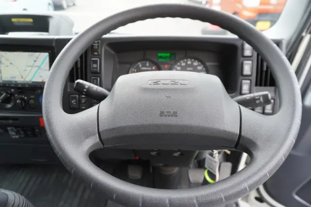いすゞ エルフ 2RG-NPR88AN(2WD)の写真34