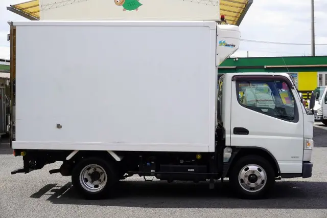 三菱 キャンター TPG-FBA50(2WD)の写真5