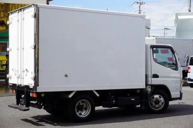 三菱 キャンター TPG-FBA50(2WD)の写真8