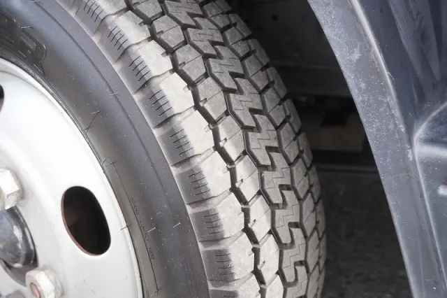 三菱 キャンター TPG-FBA50(2WD)の写真9
