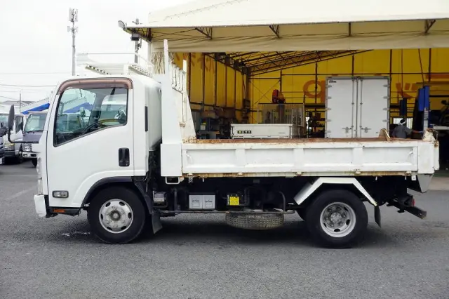 いすゞ エルフ SKG-NPR85YN(2WD)の写真3