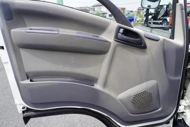いすゞ エルフ SKG-NPR85YN(2WD)の写真38