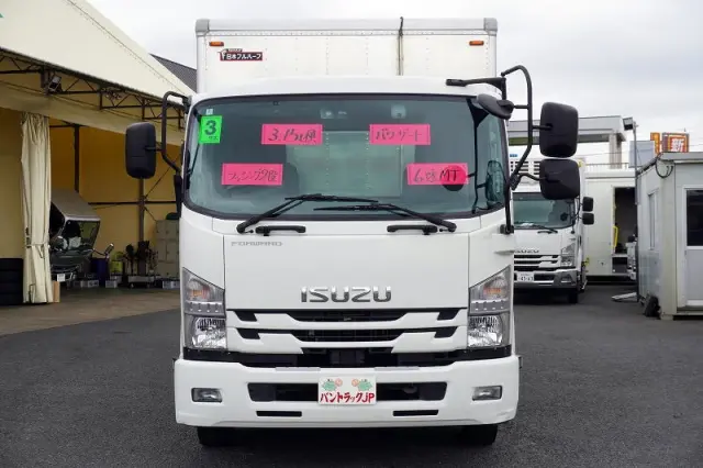 いすゞ フォワード 2RG-FRR90S2(2WD)の写真2