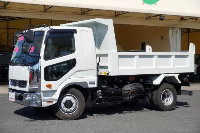 三菱 ファイター 2KG-FK62FZ(2WD)の写真1