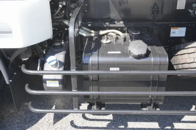 三菱 ファイター 2KG-FK62FZ(2WD)の写真18
