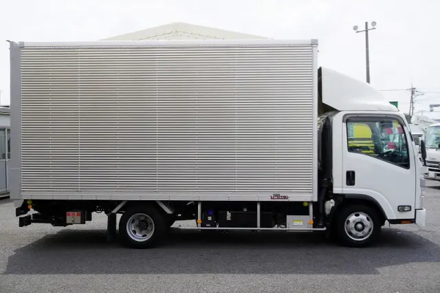 いすゞ エルフ 2RG-NPR88AN(2WD)の写真5