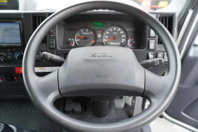 いすゞ エルフ 2RG-NPR88AN(2WD)の写真33