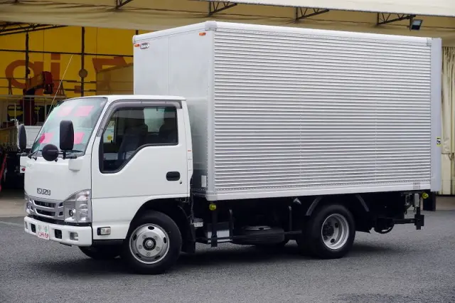 いすゞ エルフ 2RG-NKR88AN(2WD)の写真1