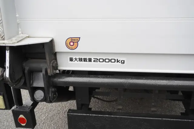 いすゞ エルフ 2RG-NKR88AN(2WD)の写真29
