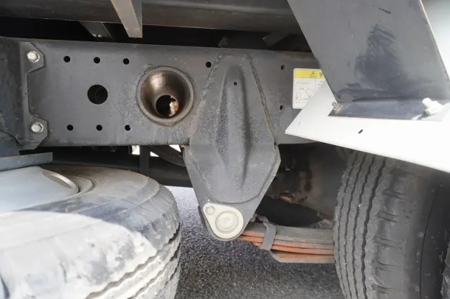 三菱 キャンター 2RG-FBA60(2WD)の写真11