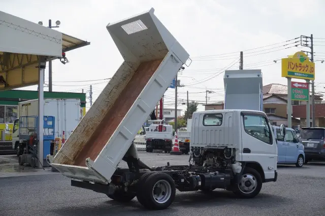 三菱 キャンター 2RG-FBA60(2WD)の写真23