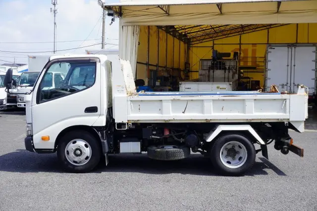 日野 デュトロ TKG-XZU620T(2WD)の写真3