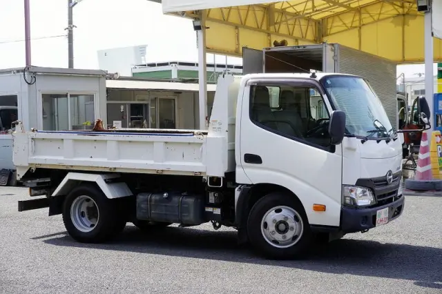 日野 デュトロ TKG-XZU620T(2WD)の写真6