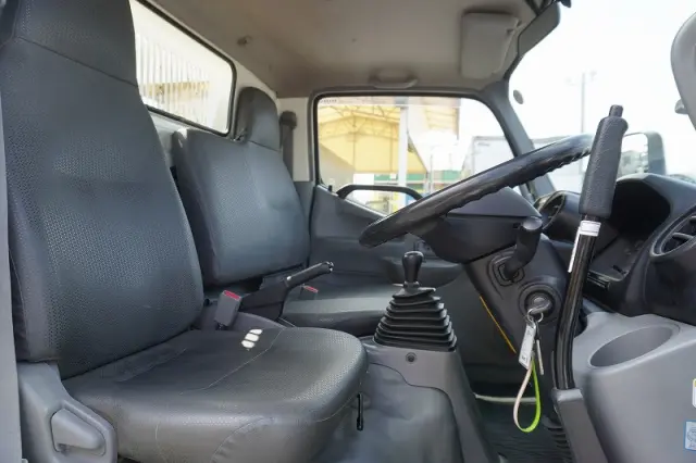 日野 デュトロ TKG-XZU620T(2WD)の写真38