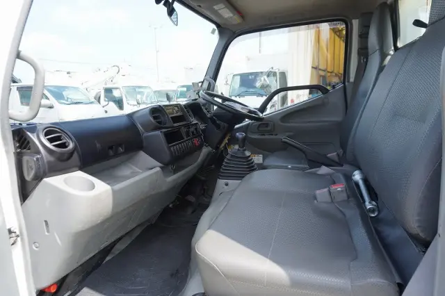 日野 デュトロ TKG-XZU620T(2WD)の写真40