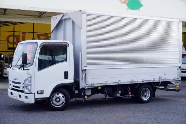 いすゞ エルフ 2RG-NPR88AN(2WD)の写真1