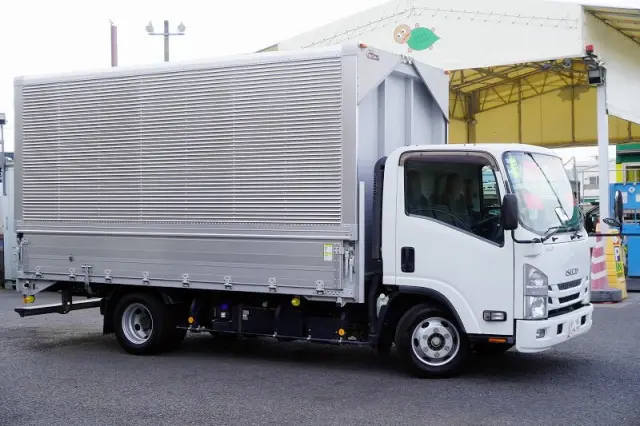 いすゞ エルフ 2RG-NPR88AN(2WD)の写真6
