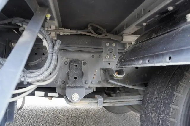 いすゞ エルフ 2RG-NPR88AN(2WD)の写真12