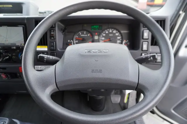 いすゞ エルフ 2RG-NPR88AN(2WD)の写真31