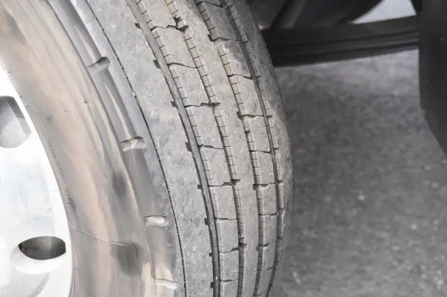 三菱 ファイター 2KG-FK62FZ(2WD)の写真10