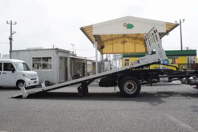 三菱 ファイター 2KG-FK62FZ(2WD)の写真21
