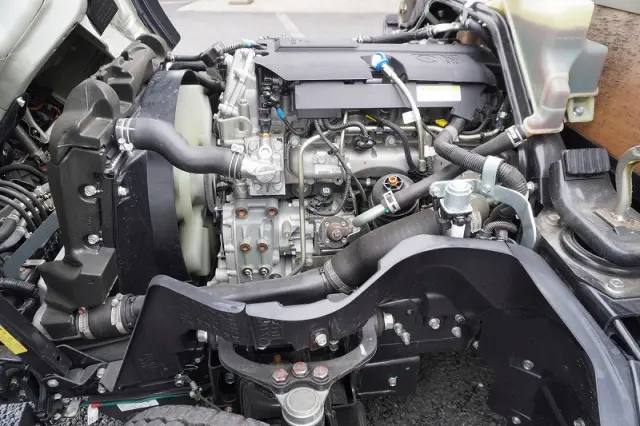 三菱 キャンター 2RG-FBA20(2WD)の写真14