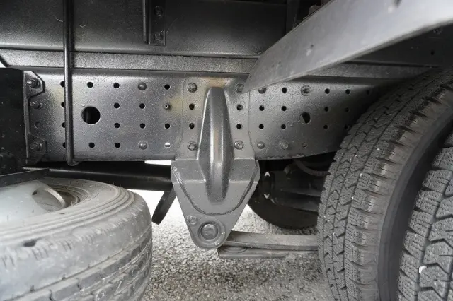 三菱 キャンター TPG-FBA20(2WD)の写真11