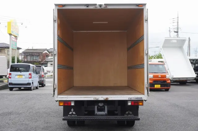 三菱 キャンター TPG-FBA20(2WD)の写真18