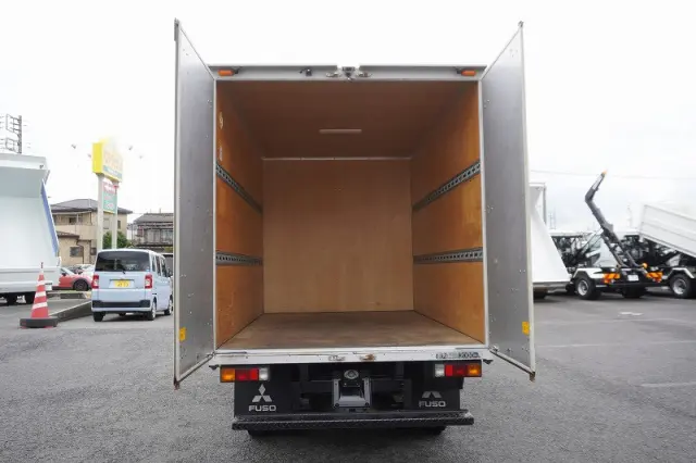三菱 キャンター TPG-FBA20(2WD)の写真23