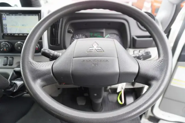 三菱 キャンター TPG-FBA20(2WD)の写真28