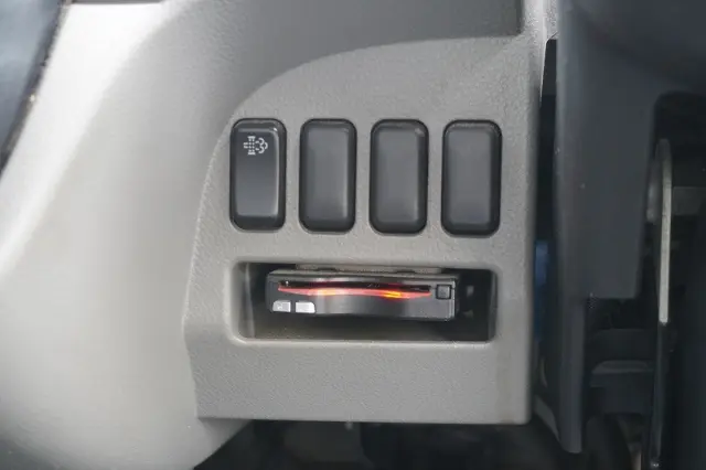 三菱 キャンター TPG-FBA20(2WD)の写真31