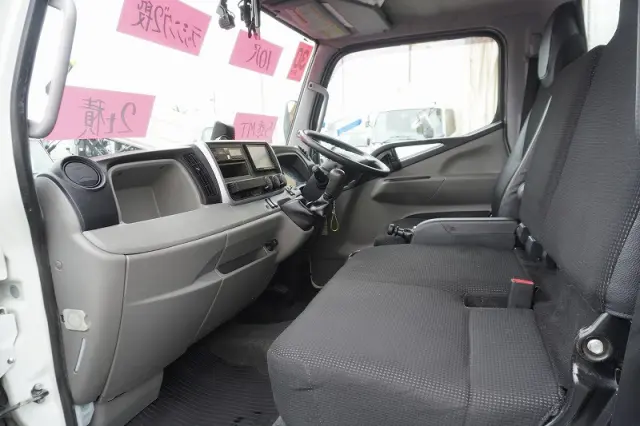 三菱 キャンター TPG-FBA20(2WD)の写真37