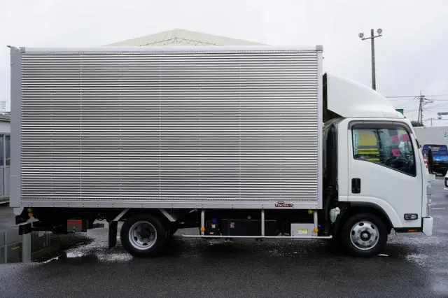 いすゞ エルフ 2PG-NPR88AN(2WD)の写真5