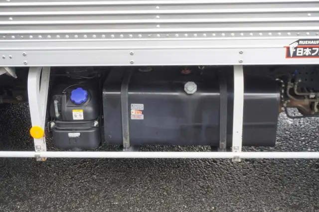 いすゞ エルフ 2PG-NPR88AN(2WD)の写真31