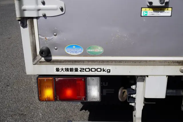いすゞ エルフ TPG-NLR85AN(2WD)の写真25