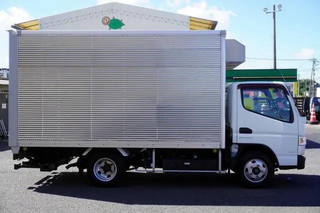 三菱 キャンター TPG-FEA50(2WD)の写真5
