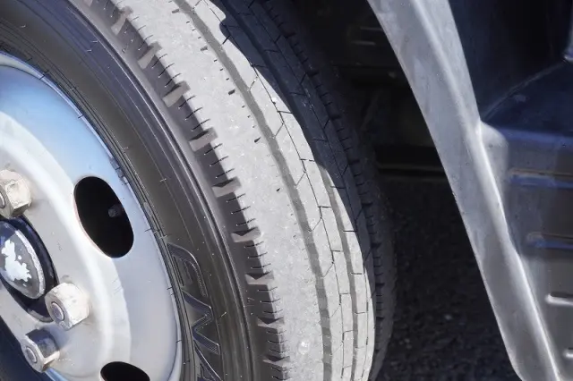 三菱 キャンター TPG-FEA50(2WD)の写真10