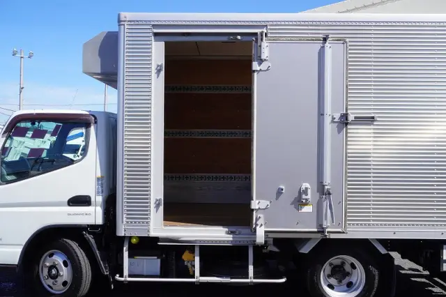 三菱 キャンター TPG-FEA50(2WD)の写真19