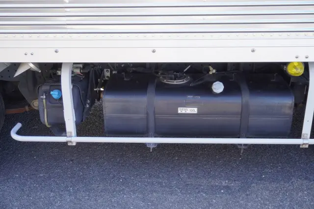 三菱 キャンター TPG-FEA50(2WD)の写真33