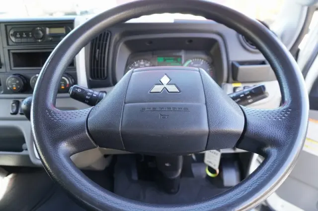 三菱 キャンター TPG-FEA50(2WD)の写真34