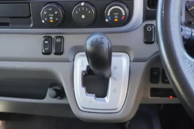 三菱 キャンター TPG-FEA50(2WD)の写真35