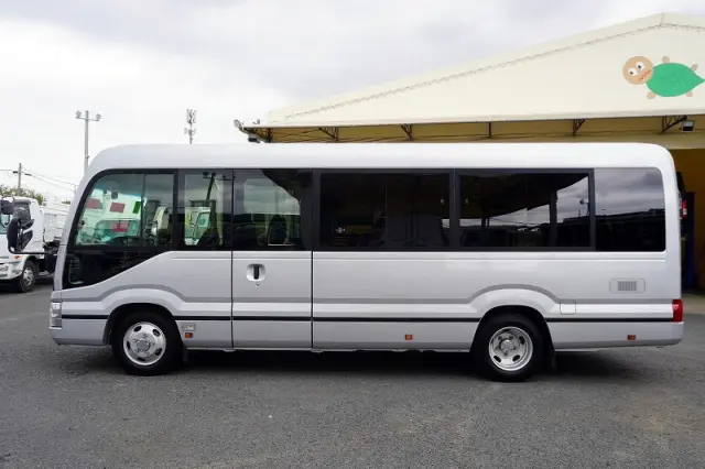 トヨタ コースター 2KG-GDB70(2WD)の写真3